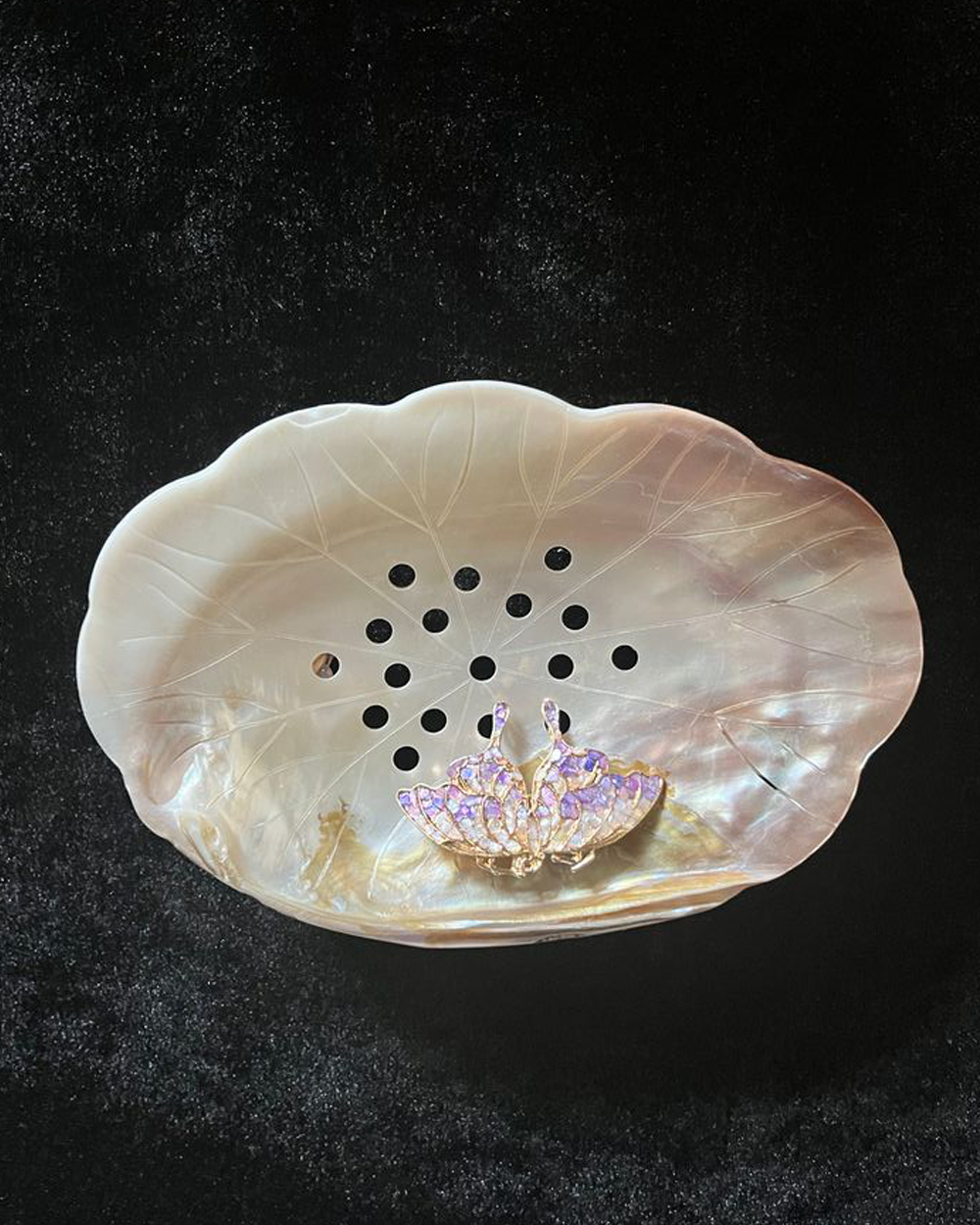 贝雕工艺品，贝壳镶嵌胸针