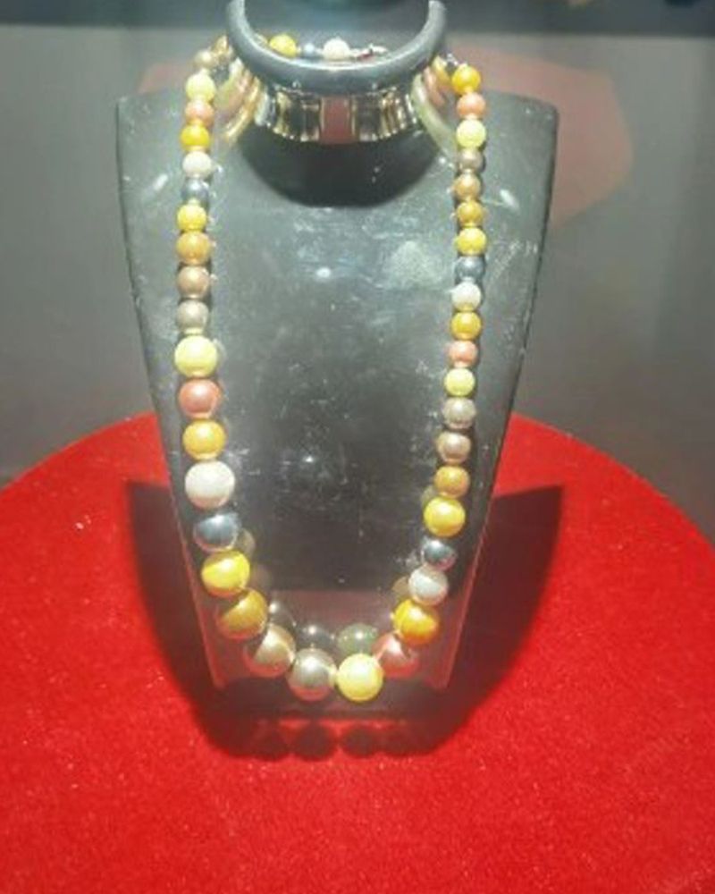 染色珍珠项链.